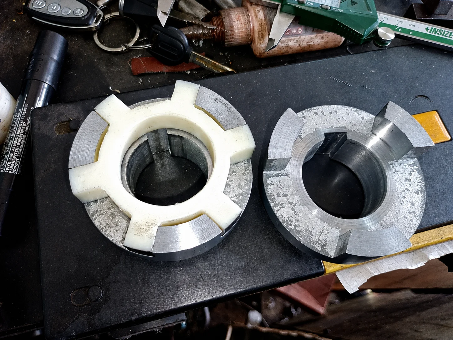 Bujes de nylon y acero